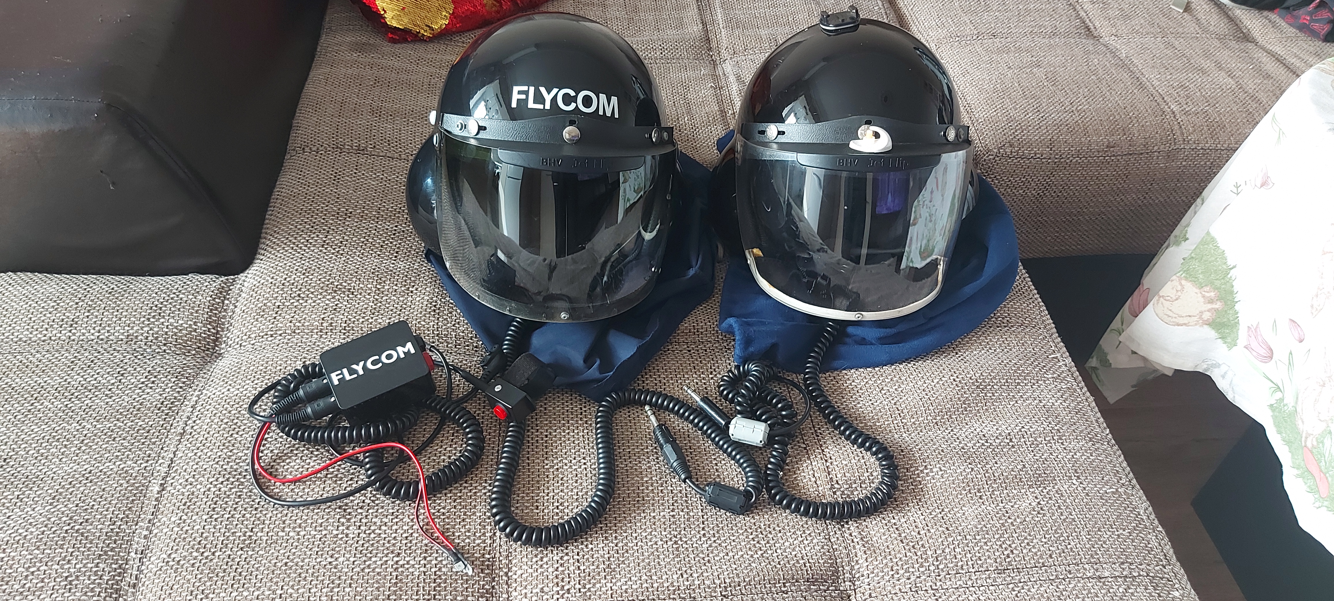 ulm  -  occasion - 2 Flycom Helmets - ulm multiaxes occasion