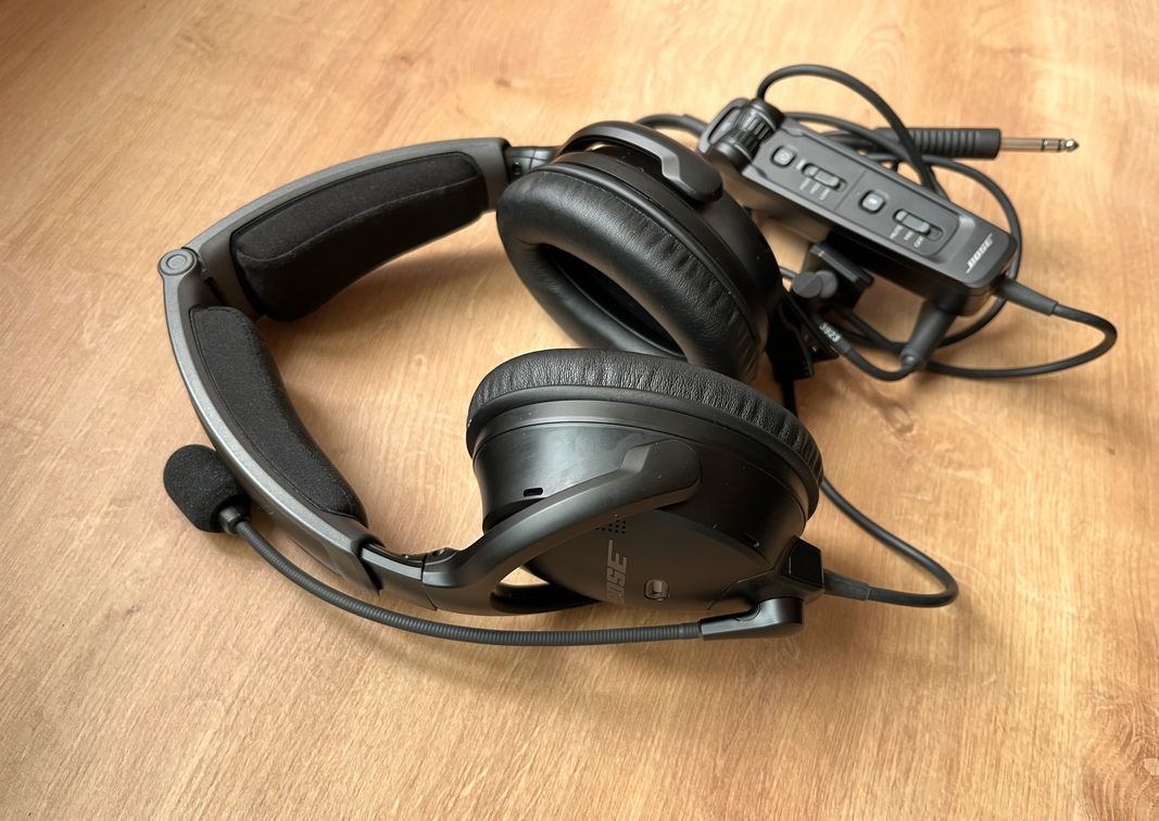 BOSE - A30